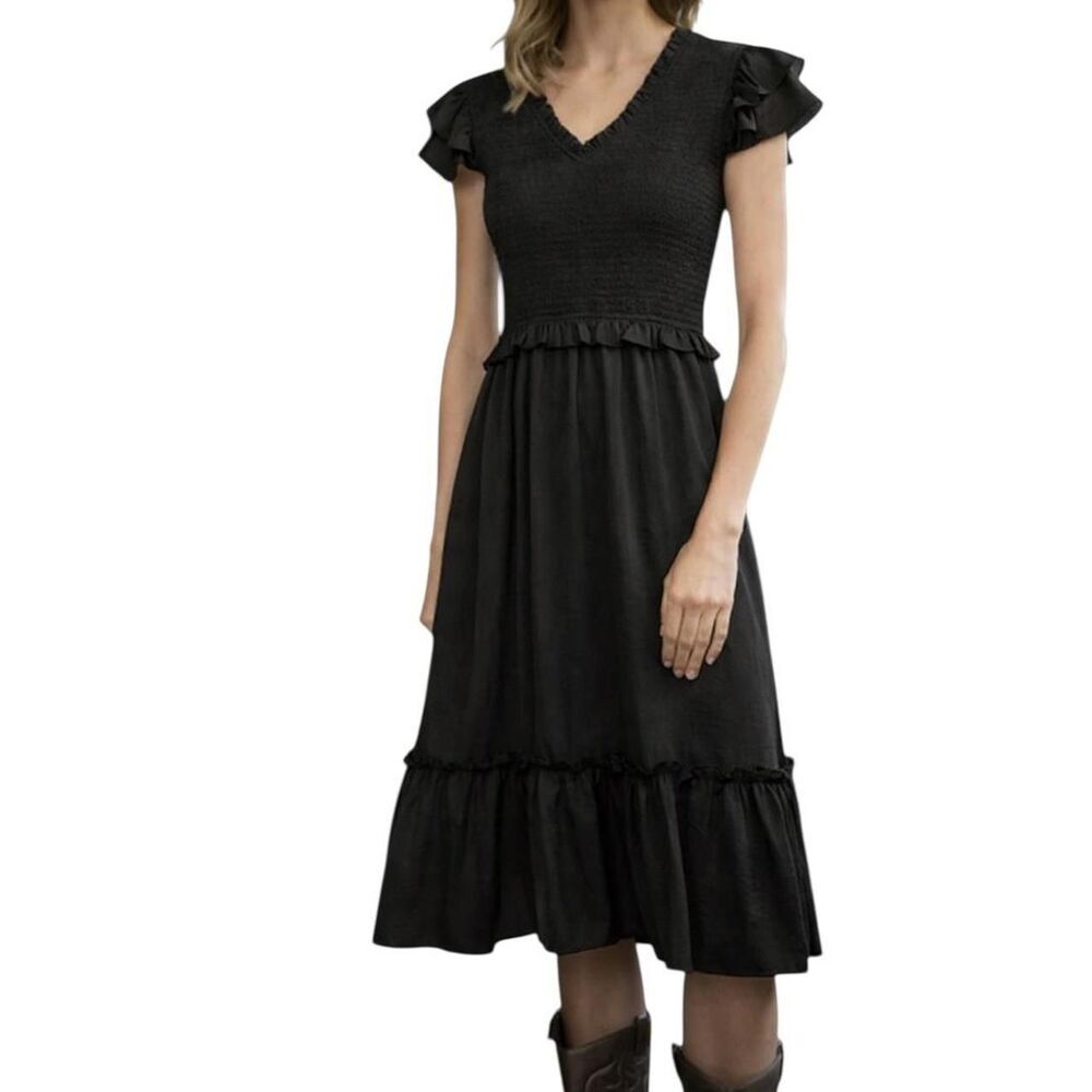 VOY black midi dress with ruffle sleeves and ruffle hem